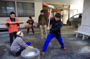 餅つきワグネリアン